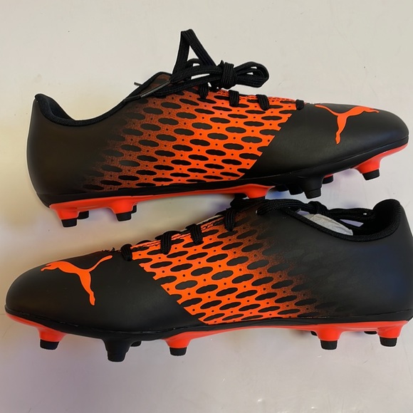 PUMA Spirit III FG Jr Black Smoking Orange Cleats. Junior Size 6.5 - Picture 3 of 9